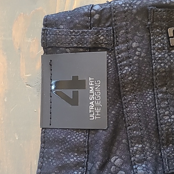 Joe's Jeans Black Snakeskin Ultra Slim Fit The Jegging NWT - Picture 3 of 5